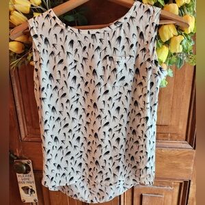 Womens loft sleeveless blouse
